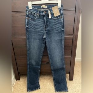 NWT Madewell Mid-Rise Stovepipe Jeans